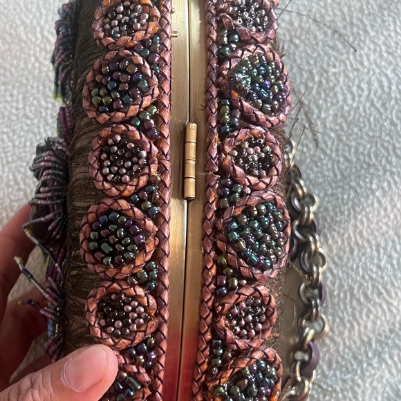 MARY FRANCES BEADED Peacock Feather HARD SHELL SHOULDER HANDBAG/PURSE - Picture 10 of 13